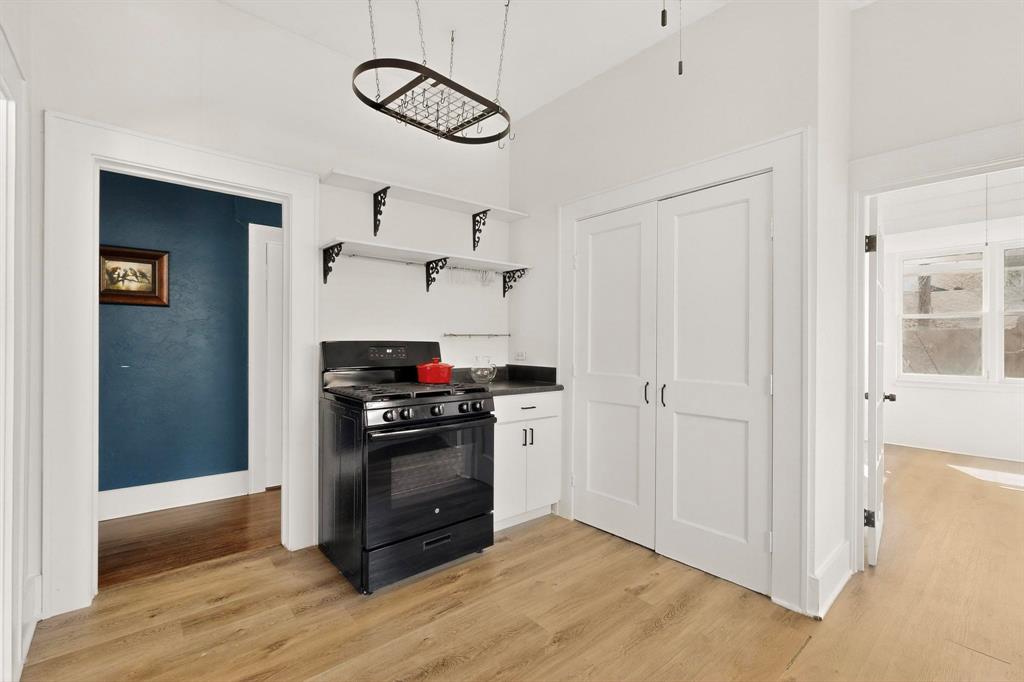 Munger Place - Residential