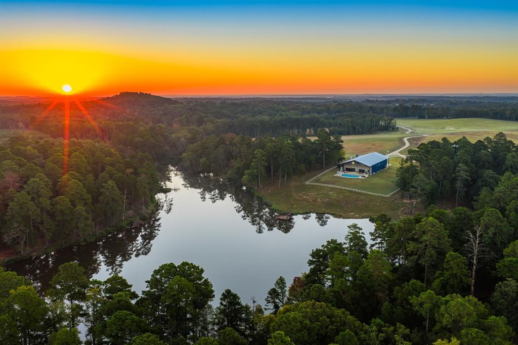 A100866 - A0866 G SLAUGHTER - Farm