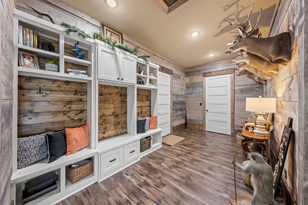 A100866 - A0866 G SLAUGHTER - Farm