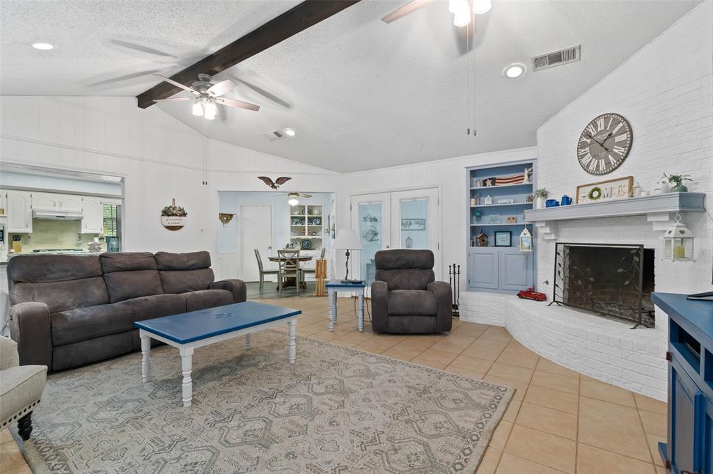 805 Sandpiper Drive