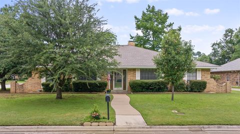 805 Sandpiper Drive Denton TX 76205