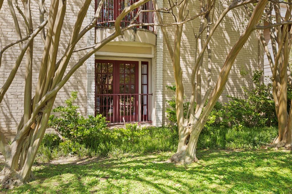 La Espada Condo - Residential