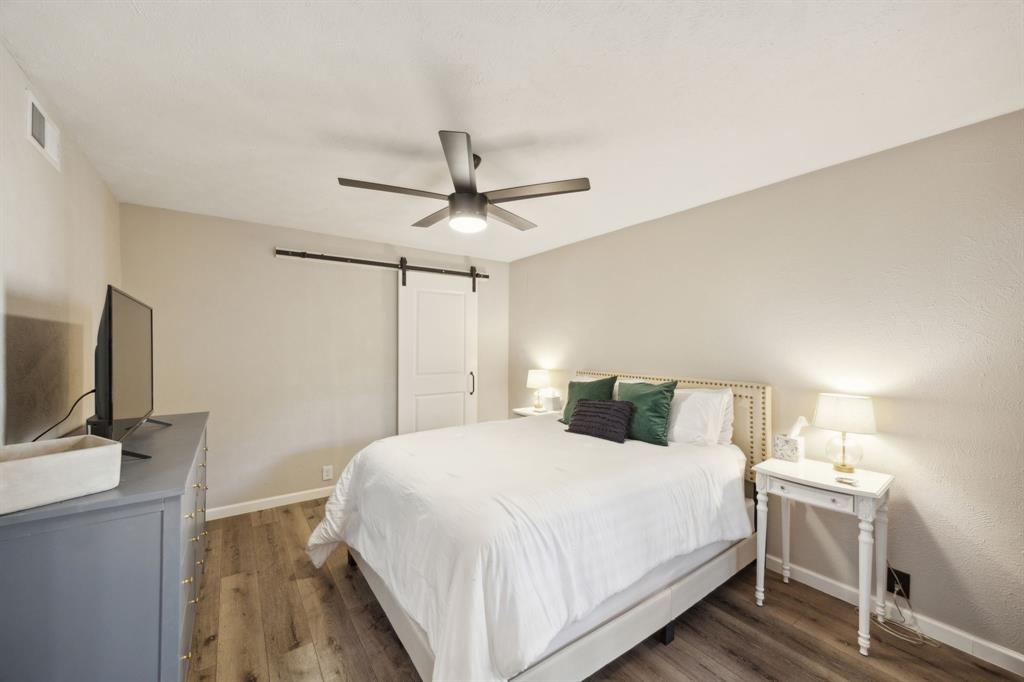 La Espada Condo - Residential