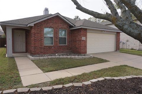 1009 Lowndes Lane Wylie TX 75098