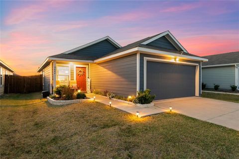 Photo of 5644 Rockrose Lane, Princeton, TX 75407 (MLS # 21171085)