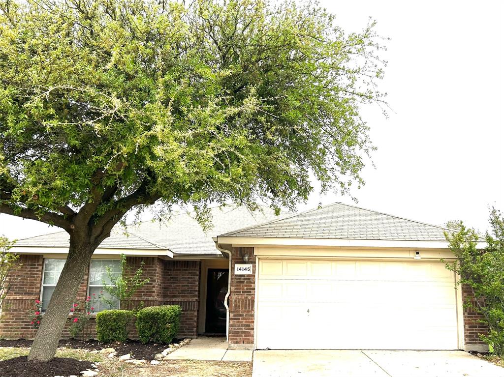 SENDERA RANCH - Residential