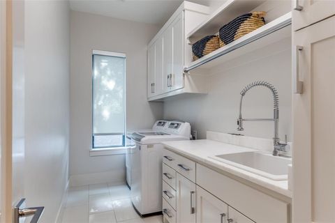 Tiny photo for 3828 Mockingbird Lane, Highland Park, TX 75205 (MLS # 21174540)