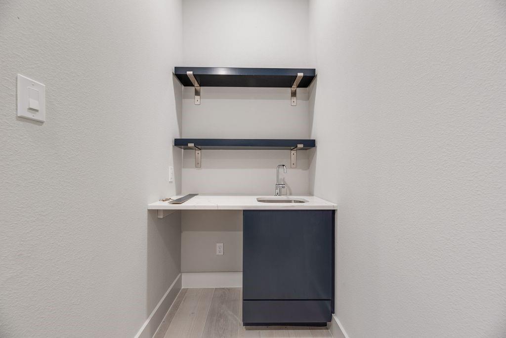 Samuel A Whitaker Surv Abs 9 - Residential