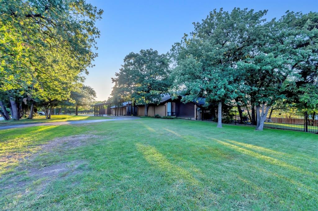 1665 Knox Road