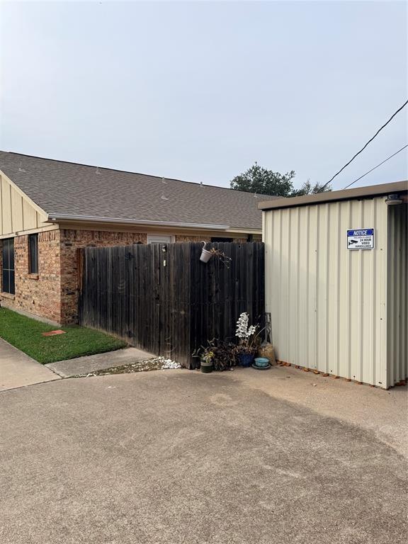 Holiday West Add - Residential