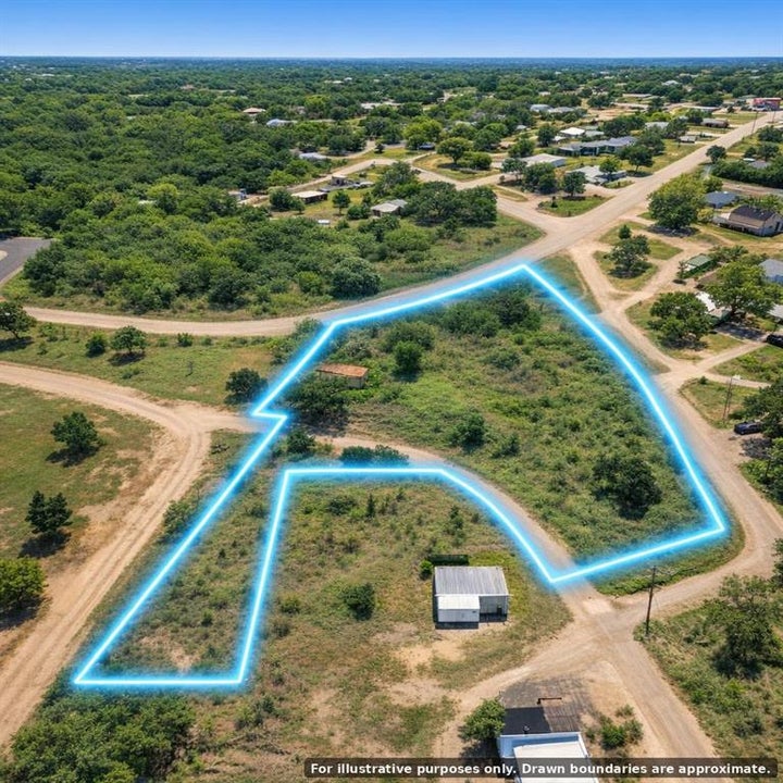 Photo 1 of 6 — 1500 Sam Houston Drive, Brownwood, TX 76801