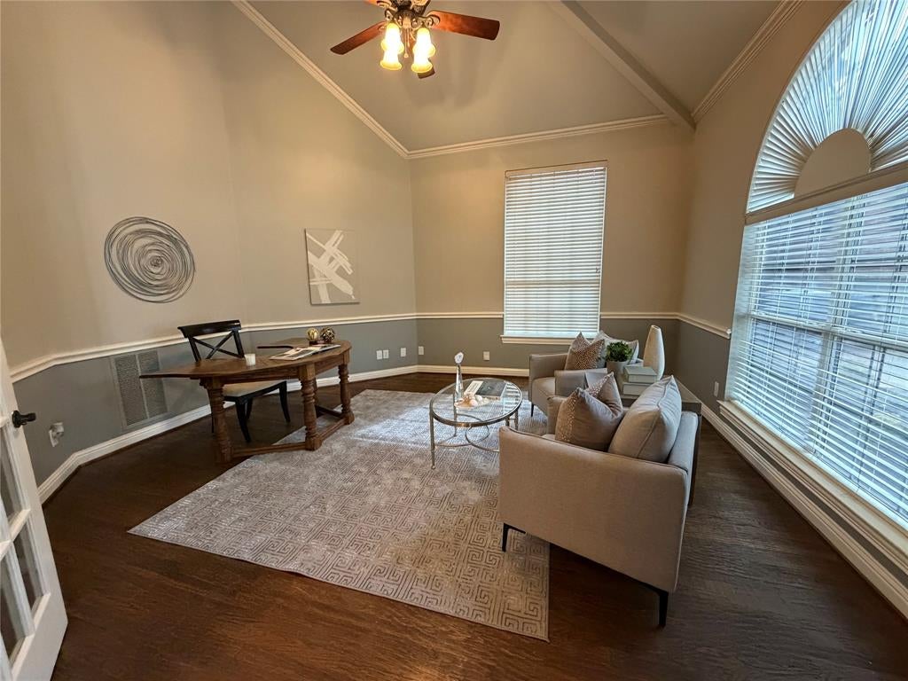 2880 Hidden Creek Lane