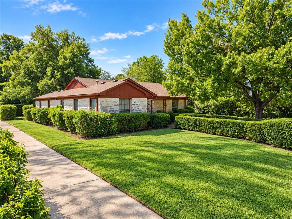 2532 Glencrest Drive