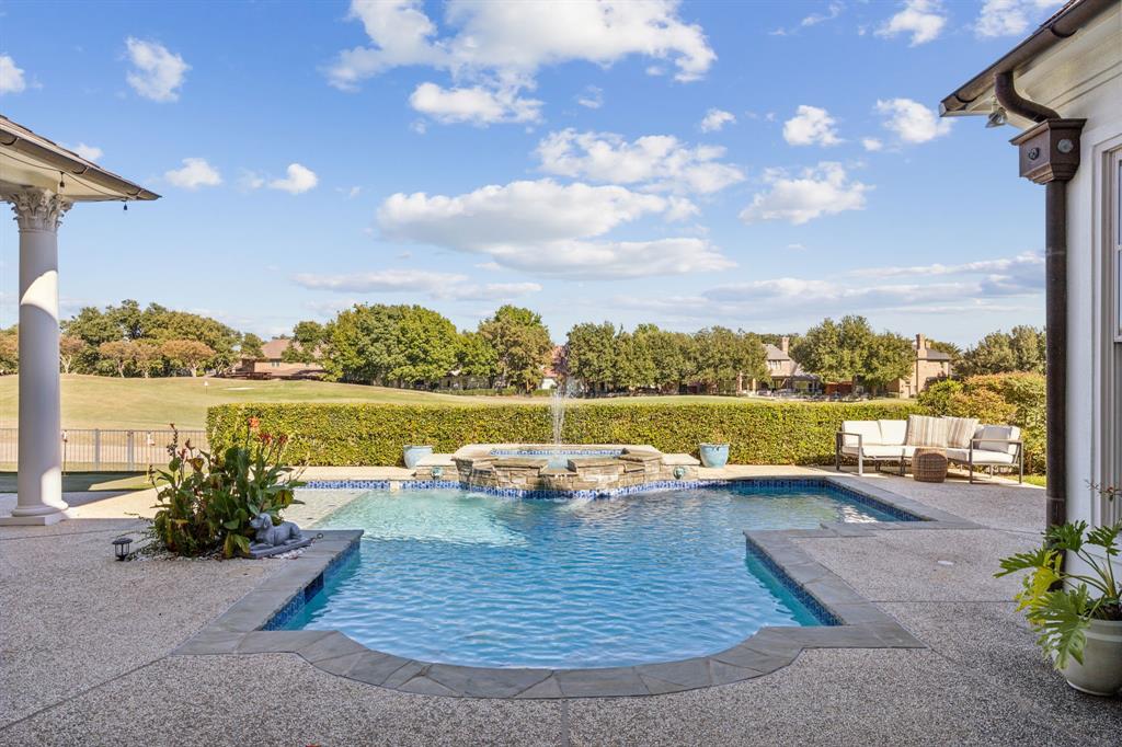 Meadows of Willow Bend - Residential