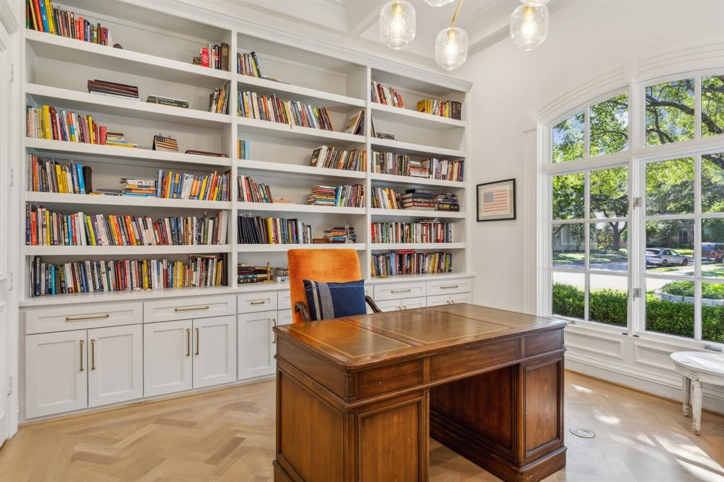 Meadows of Willow Bend - Residential