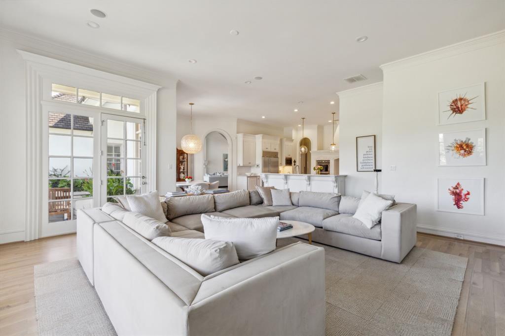 Meadows of Willow Bend - Residential