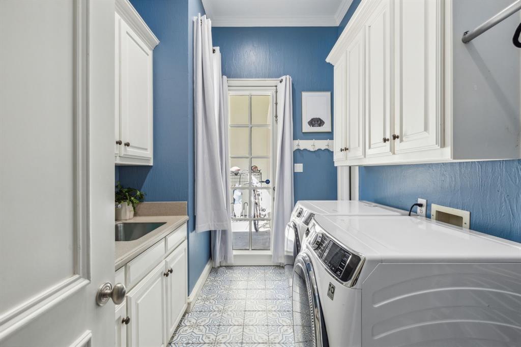 Meadows of Willow Bend - Residential