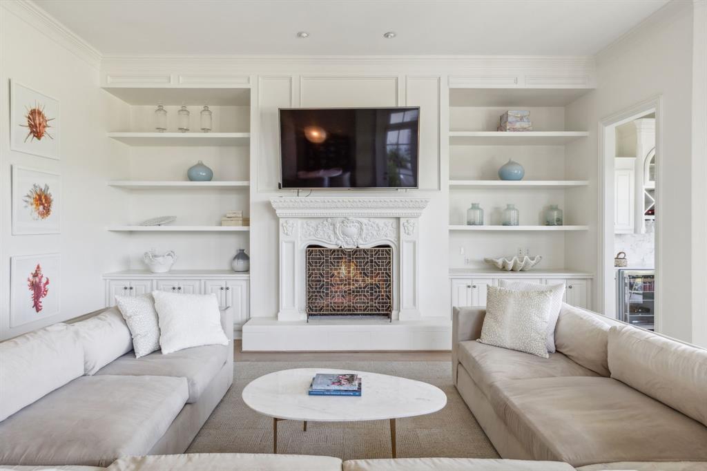 Meadows of Willow Bend - Residential