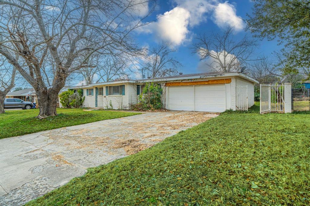 3816 Springbranch Drive