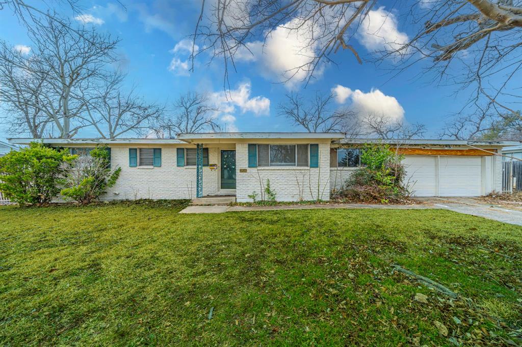 3816 Springbranch Drive