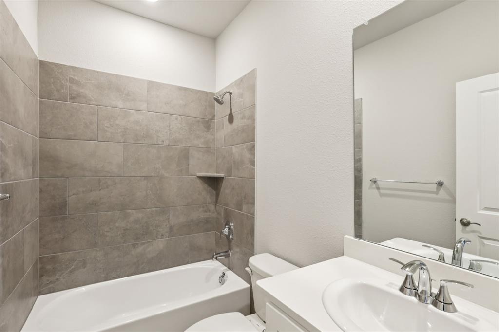 Lakehaven - Residential