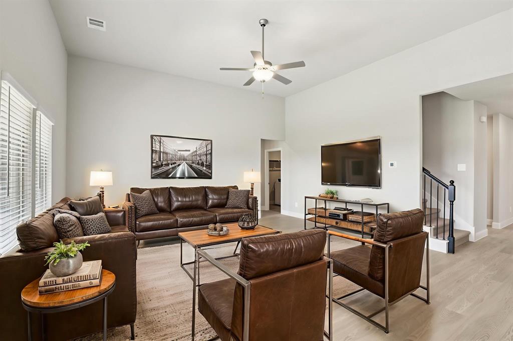 Lakehaven - Residential