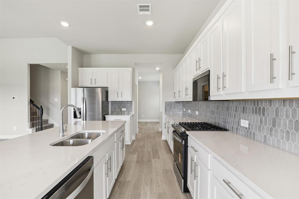 Lakehaven - Residential