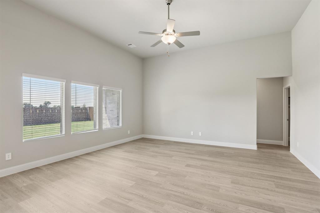 Lakehaven - Residential