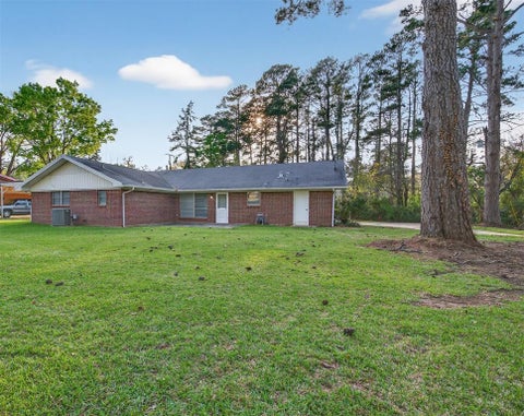 Tiny photo for 522 Lee Street, Mansfield, LA 71052 (MLS # 21396872)