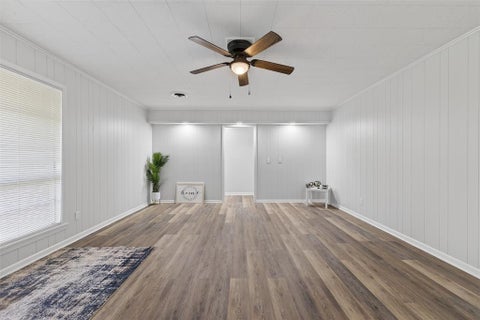 Tiny photo for 522 Lee Street, Mansfield, LA 71052 (MLS # 21396872)
