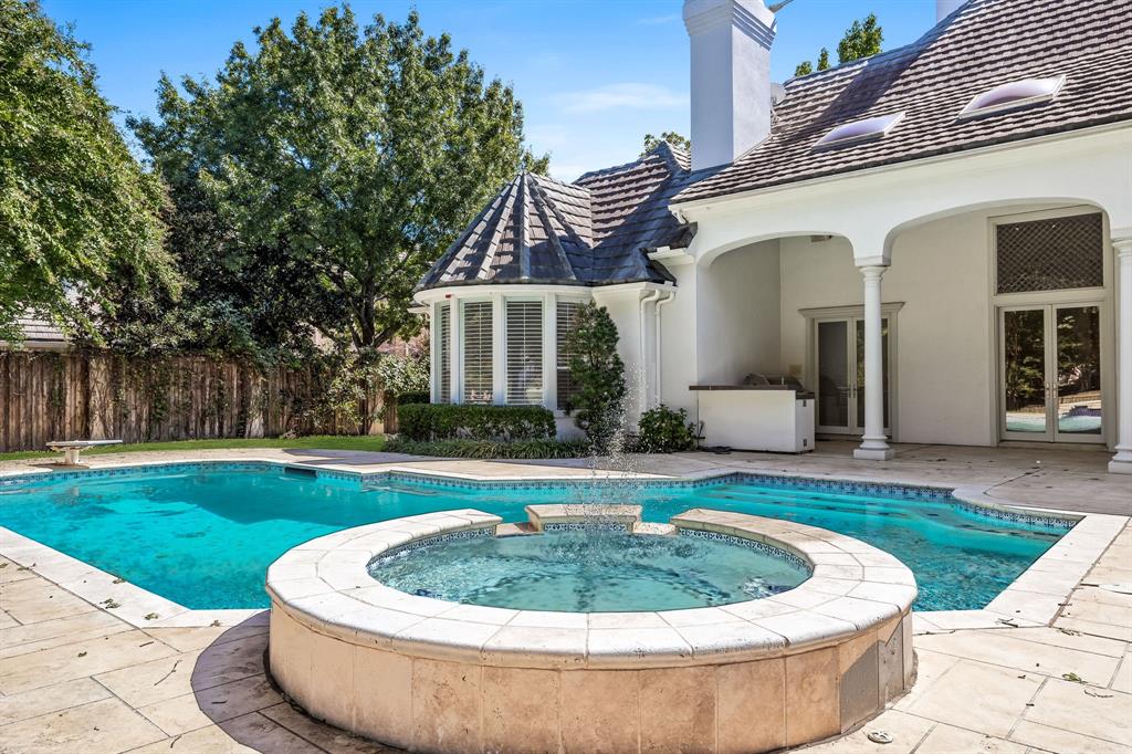 Willow Bend Place - Residential