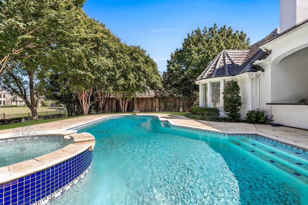 Willow Bend Place - Residential