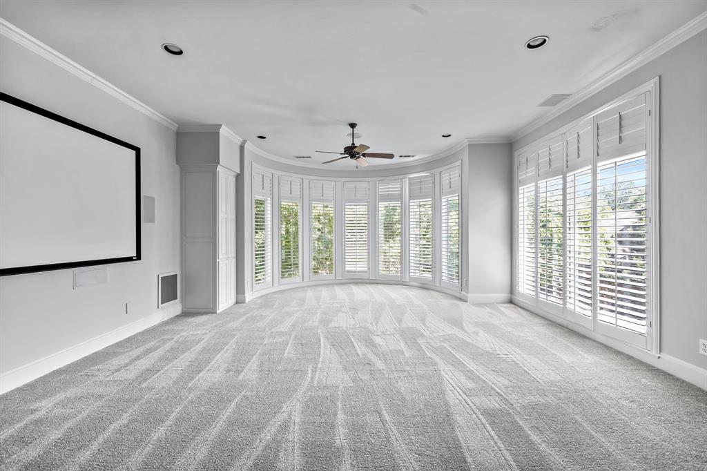 Willow Bend Place - Residential