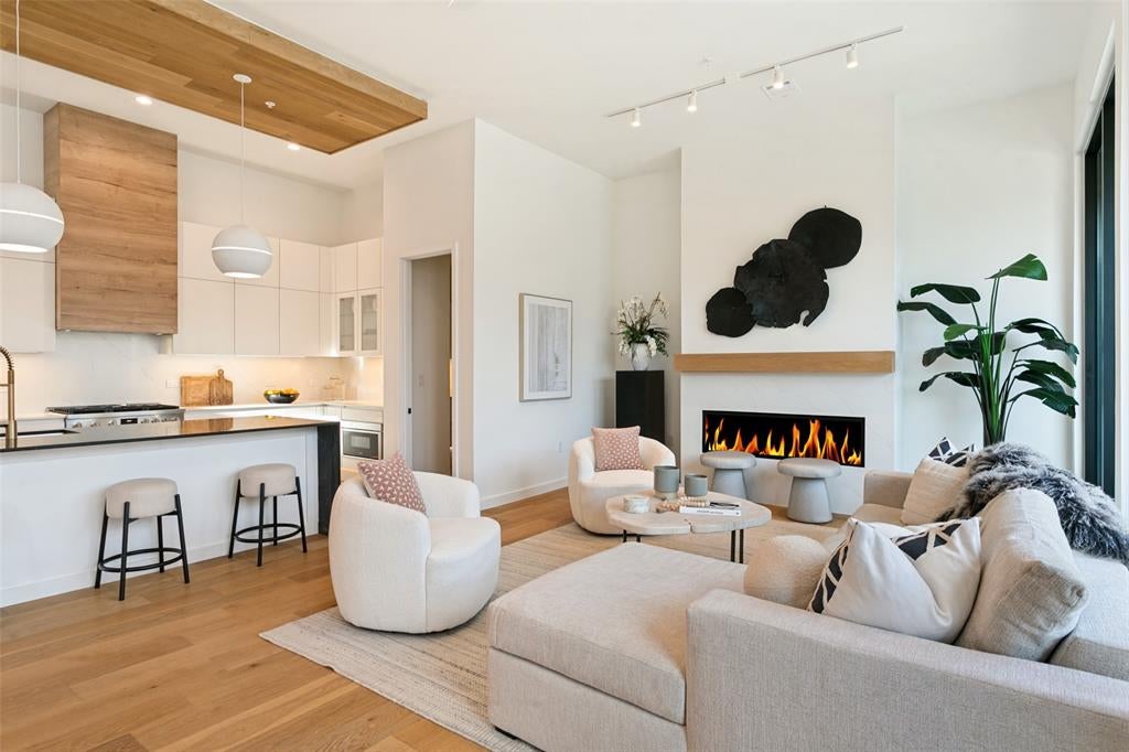 1111 Raiford Road 108