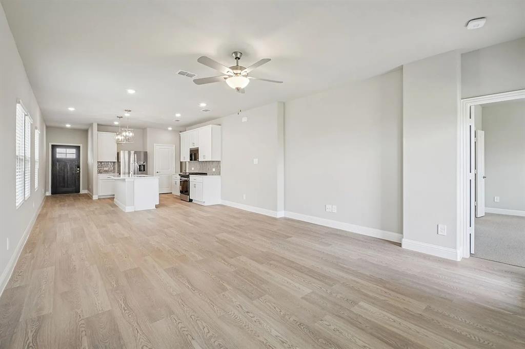 SIMPSON CROSSING PHASE 4 - Residential Lease