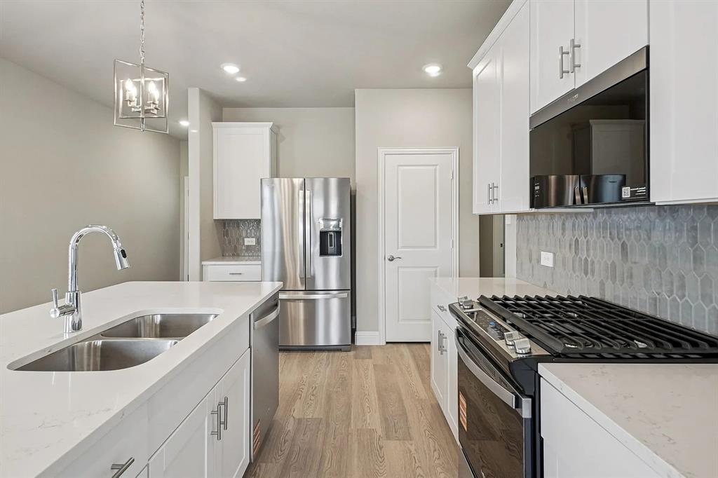 SIMPSON CROSSING PHASE 4 - Residential Lease