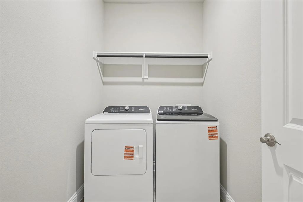 SIMPSON CROSSING PHASE 4 - Residential Lease