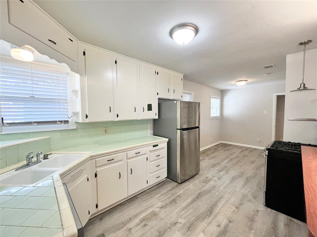 Wilshire Add - Residential Lease