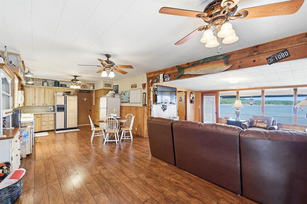 Pk Lake - Residential