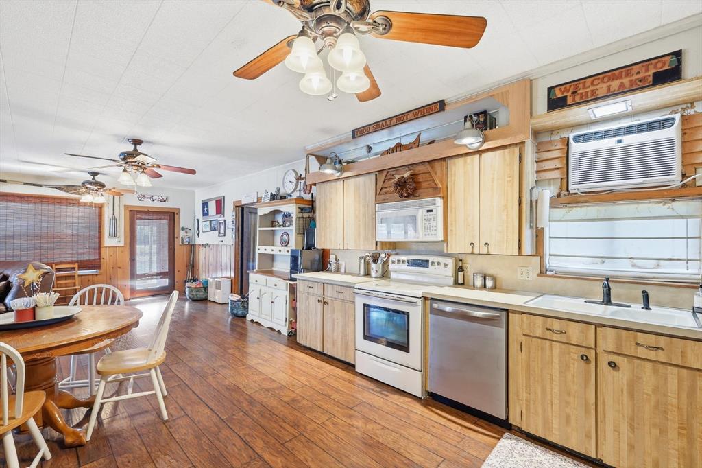Pk Lake - Residential