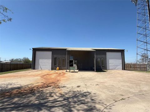 Photo of 203 N Hampton Road, Crowley, TX 76036 (MLS # 21238456)