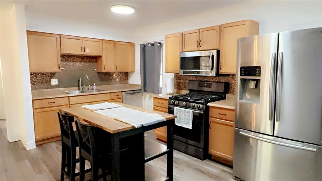 1115 Casa Drive