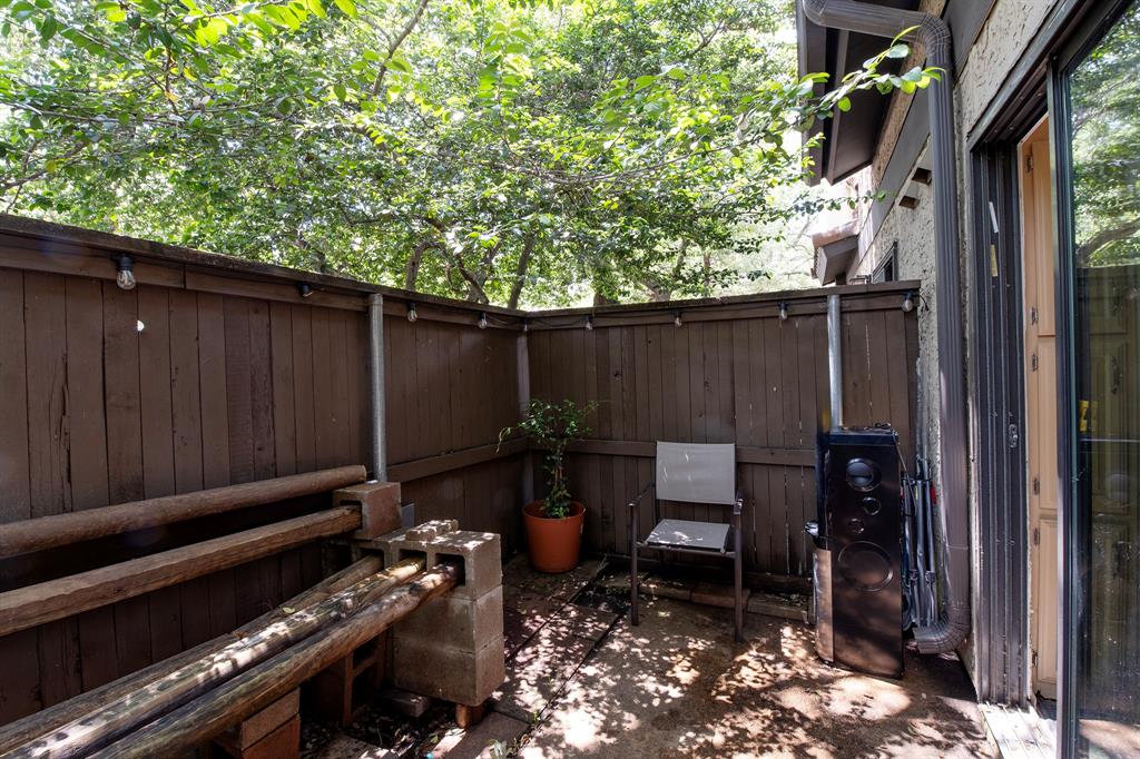 University Crossroads 01 & 02 - Residential