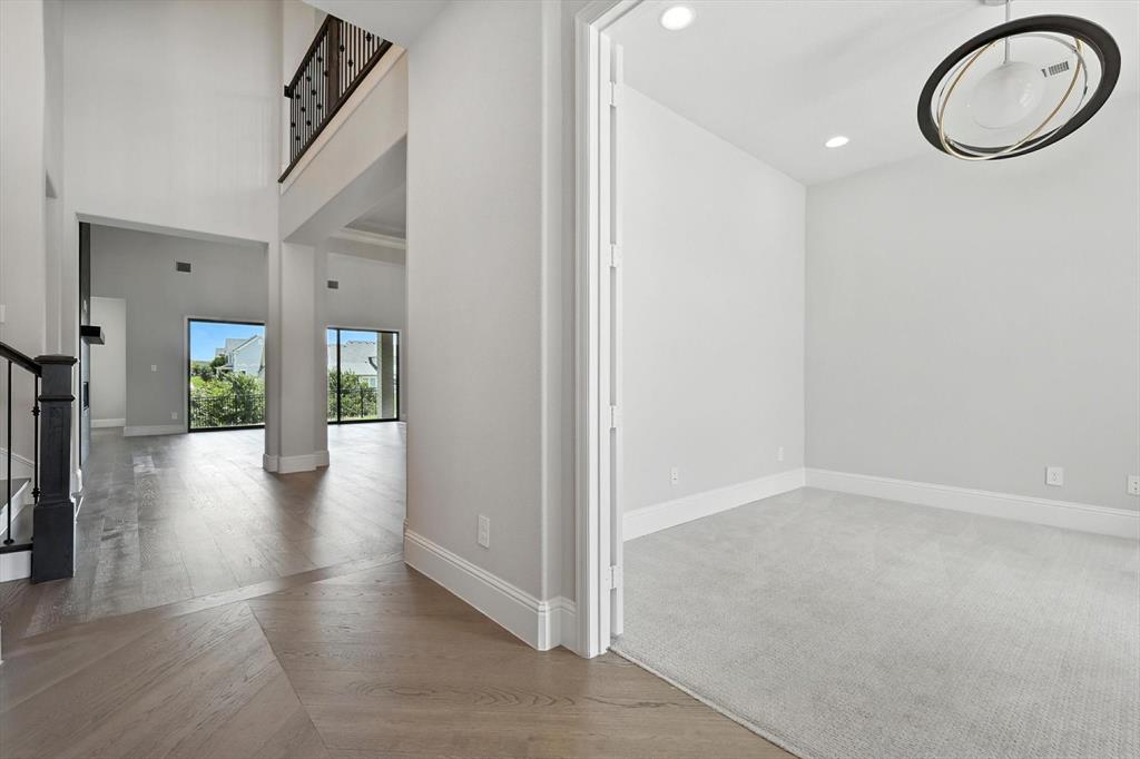 1901 Winding Ridge Road