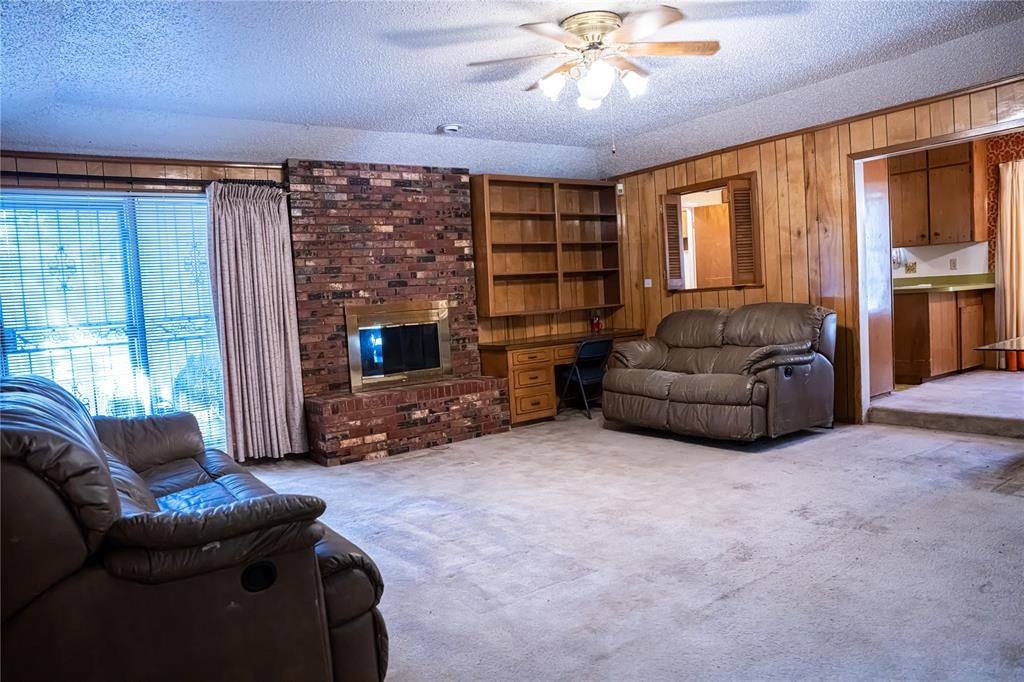 5520 Mac Arthur Drive