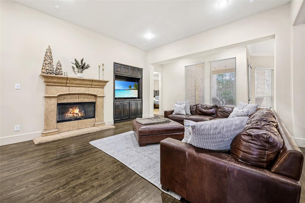 840 Butchart Drive