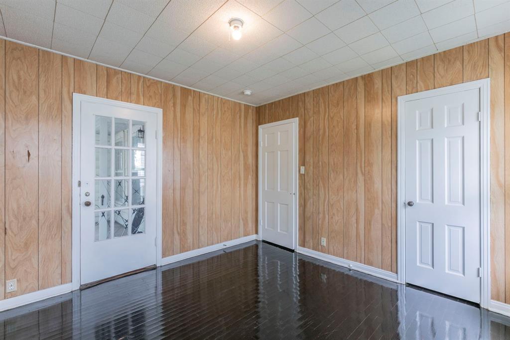 J Hanley - Residential