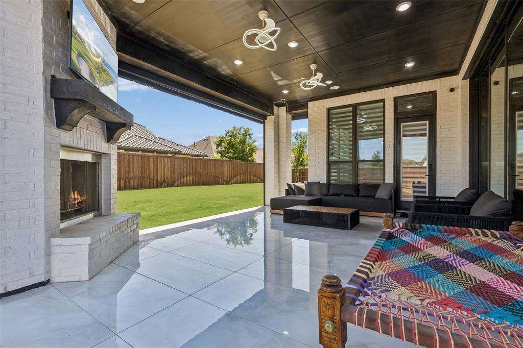 Star Trail Ph Nine - Residential