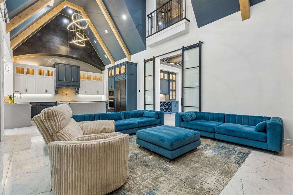 Star Trail Ph Nine - Residential