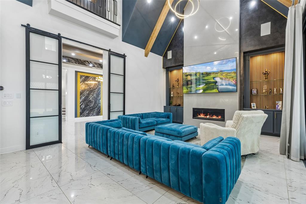 Star Trail Ph Nine - Residential